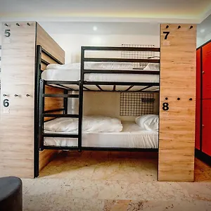 Hostal Manu Startup House