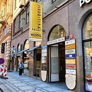 A - Centrum Ostello Praga