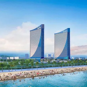 Hotel Orbi Luxury *****